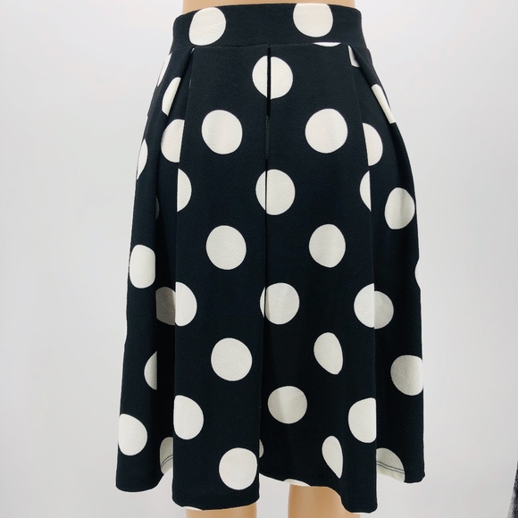 Polka Dot Pleated A Line Skirt - Picture 5 of 7